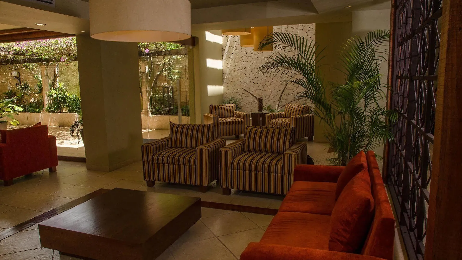 Suites Colonial Cozumel