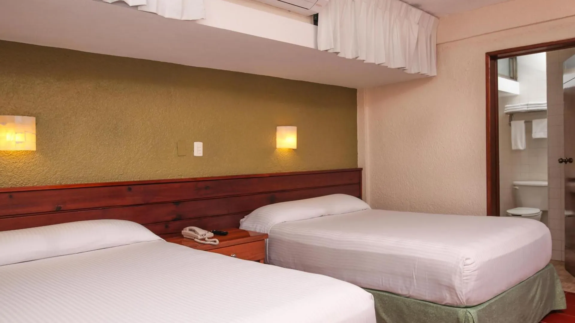 Hotel Suites Colonial Cozumel